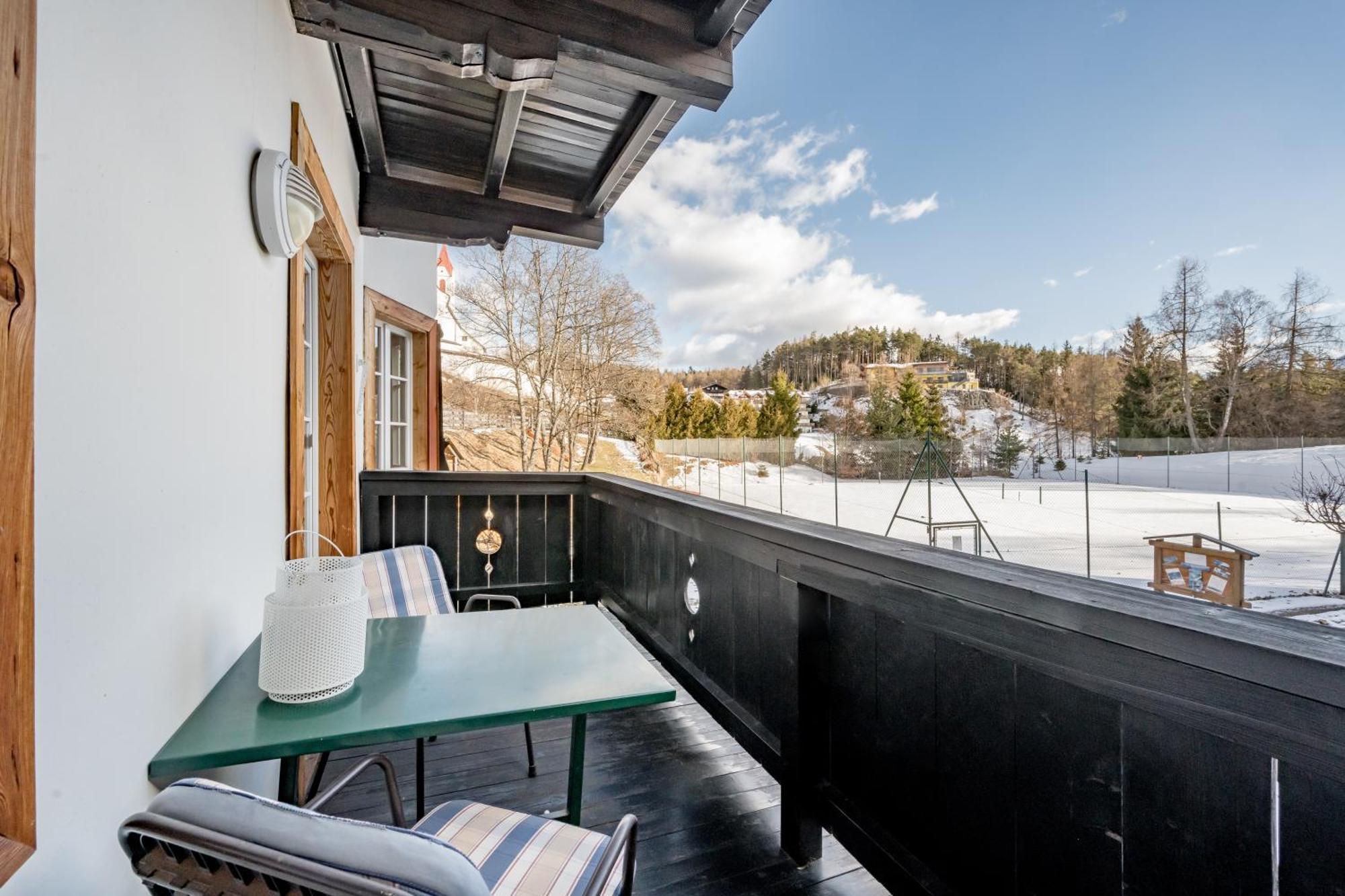 Inntaler Hof Seefeld in Tirol Bagian luar foto