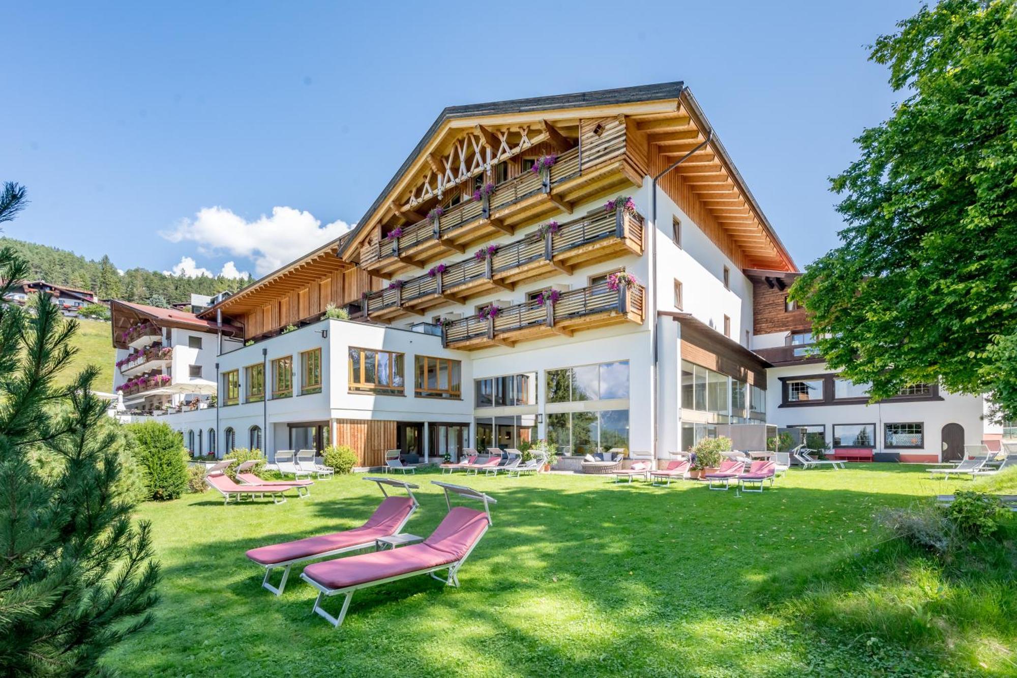 Inntaler Hof Seefeld in Tirol Bagian luar foto