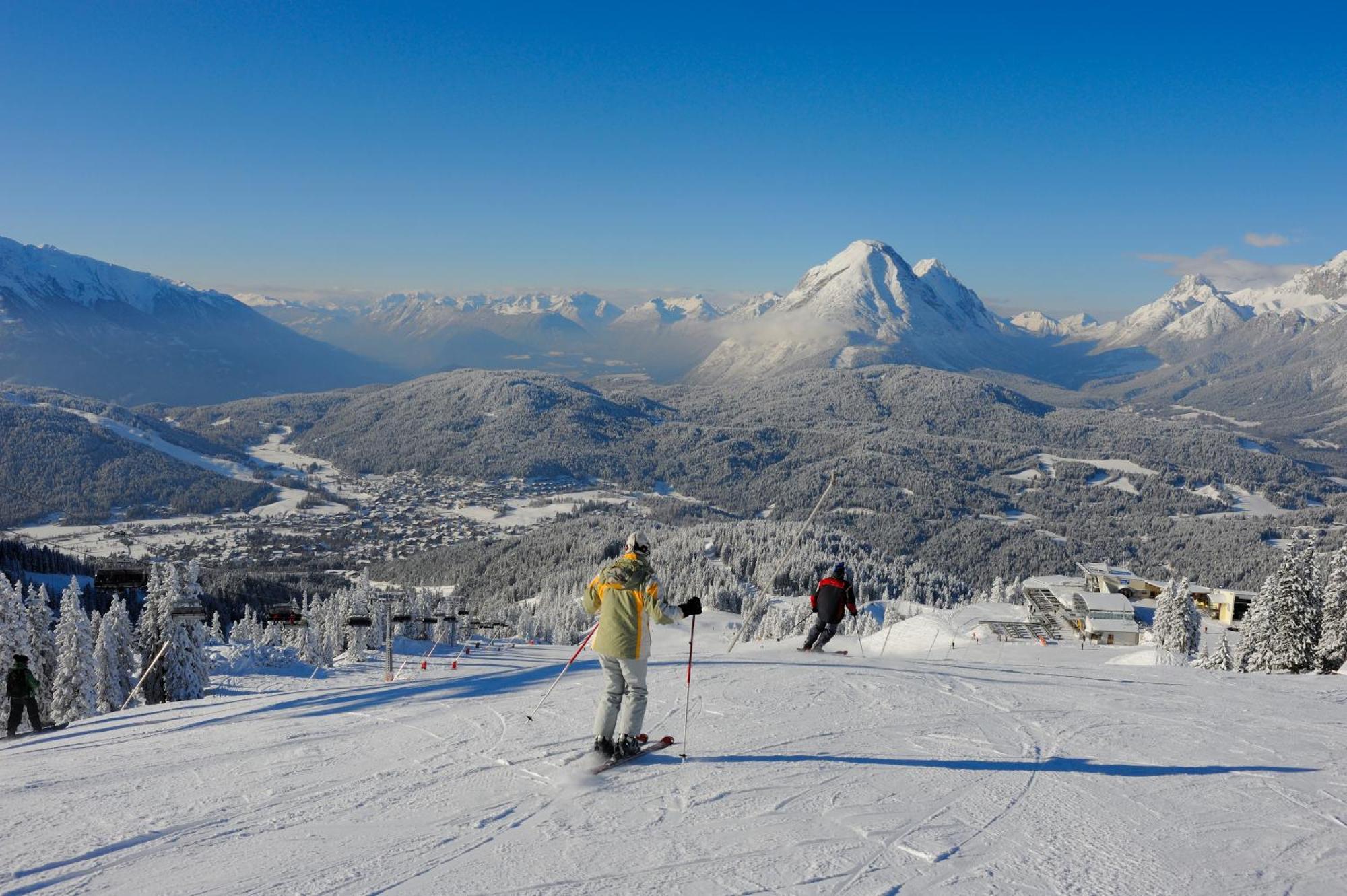 Inntaler Hof Seefeld in Tirol Bagian luar foto