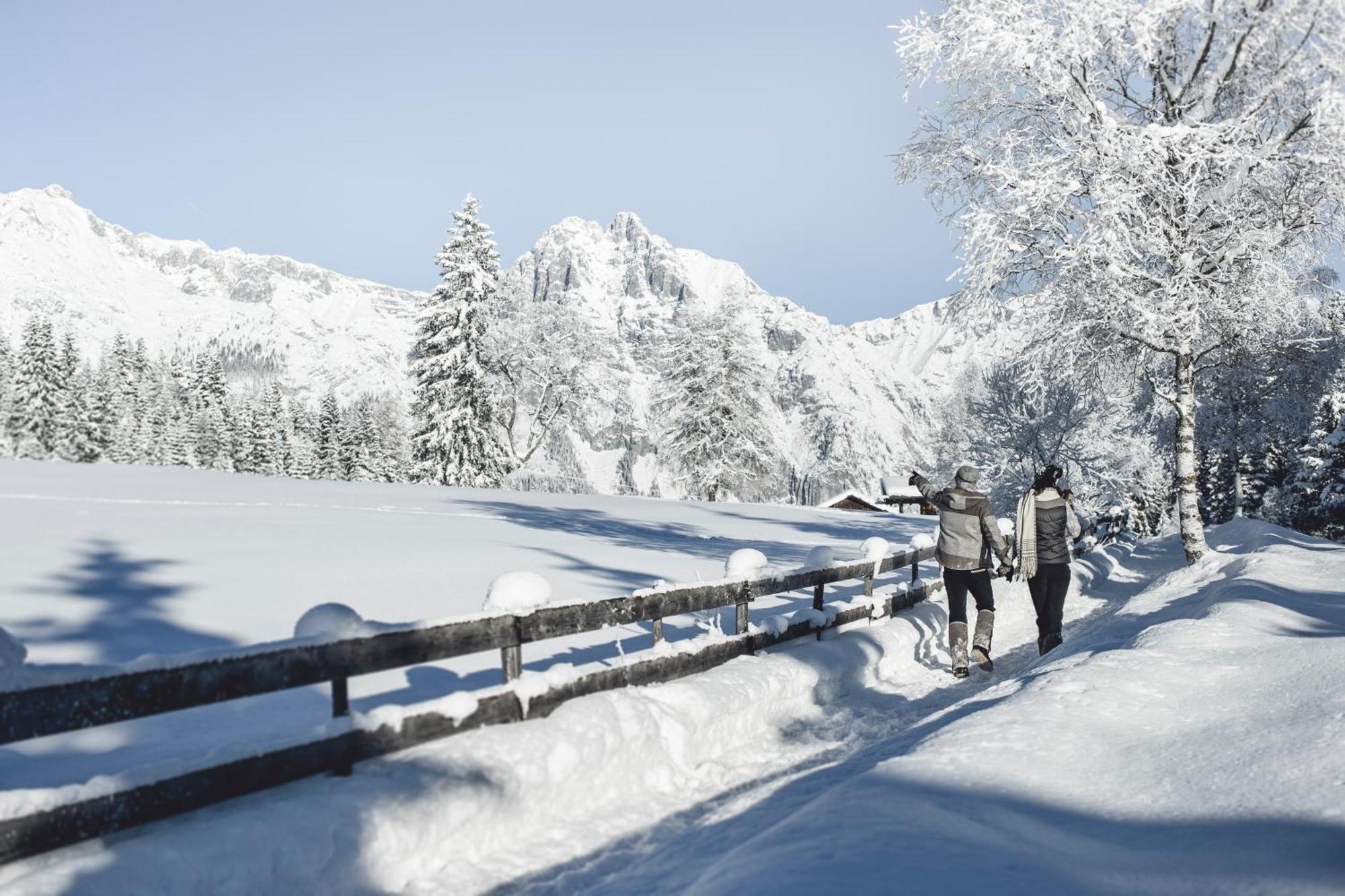 Inntaler Hof Seefeld in Tirol Bagian luar foto