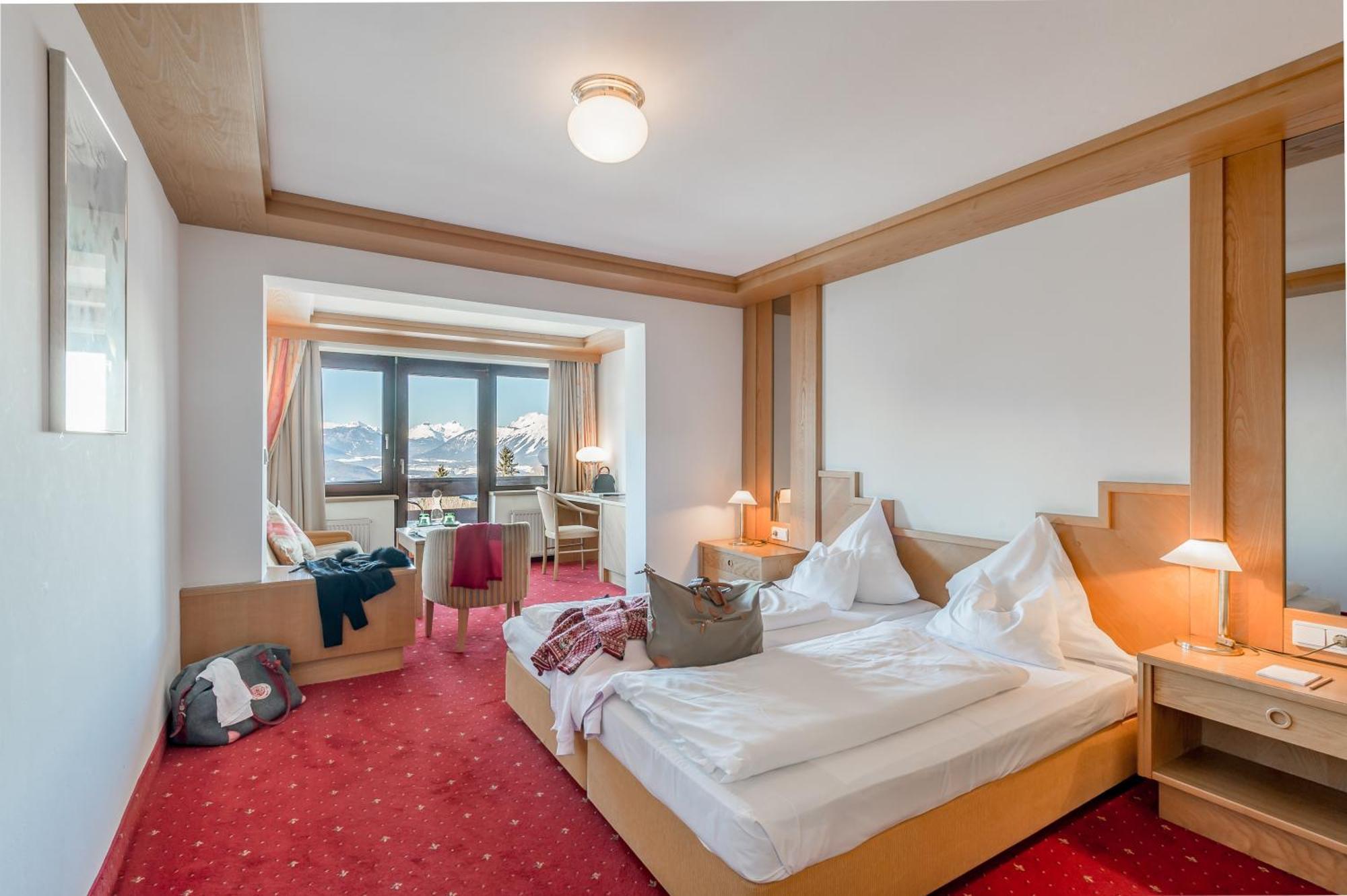 Inntaler Hof Seefeld in Tirol Ruang foto